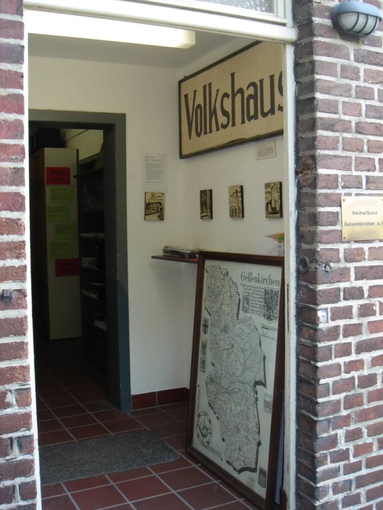Eingang zum Heimatbund im Volkshaus Rotthausen